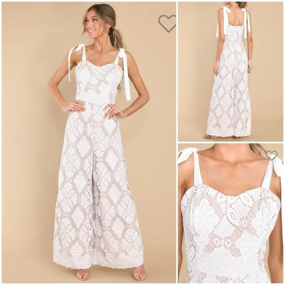 NWT NY&Co Women's Just Me Tie Strap Sweetheart Neckline Crochet Jumpsuit, Size L - Picture 3 of 17